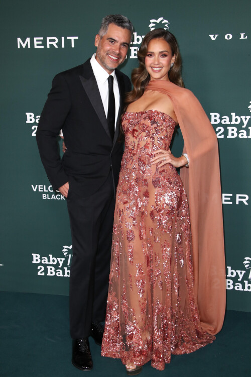 Jessica_Alba_at_2024_Baby2Baby_Gala_in_Los_Angeles_11-09-2024__19_72ac90d16dee1283.jpg