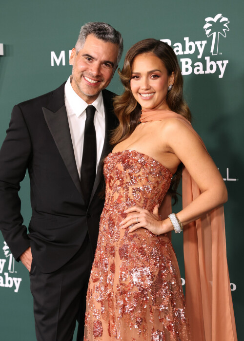 Jessica_Alba_at_2024_Baby2Baby_Gala_in_Los_Angeles_11-09-2024__7_40c879f84b386b9b.jpg