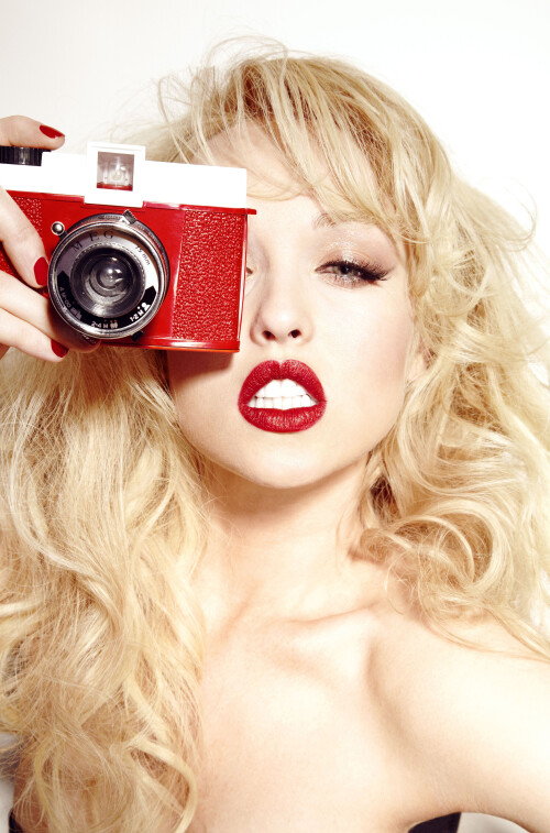 Jorgie_Porter_-_Mark_Haymen_Photoshoot_2012__4848e8826835d7772.jpg
