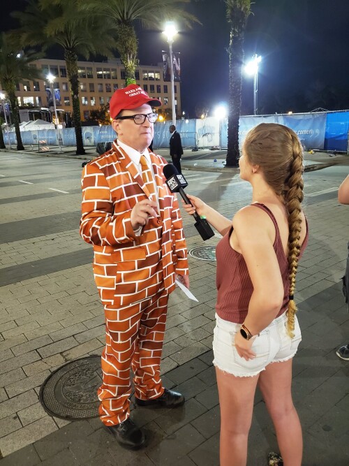 KaitMarieox-1141192140321693696-20190618_235303-img15a286d2c7498b5e4.jpg