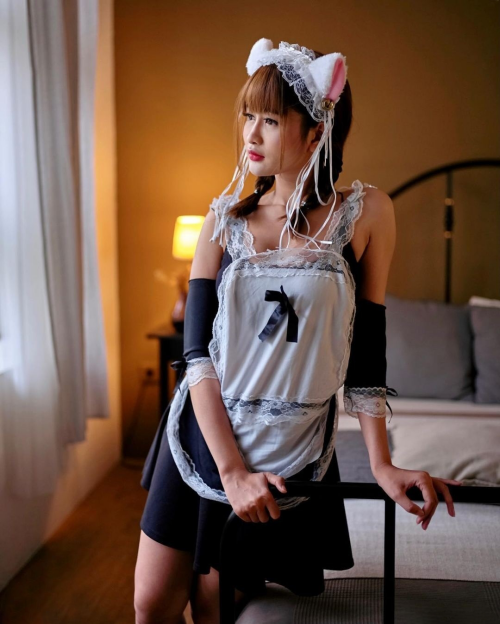 Kameaam---Sexy-Maid-19e3feed31a1ef30bb.md.png