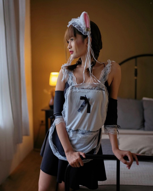 Kameaam---Sexy-Maid-245f8c4e194b8c537c.md.png