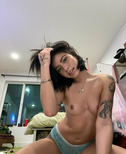 Lunariaxlee - shark.bae - kyliemaelyn Nude Leaked Onlyfans Photo Lunariaxlee - shark.bae - kyliemaelyn Nude Leaked Onlyfans Photo