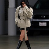 Kylie_Jenner_Out_in_Los_Angeles_11-16-2024__3_dcd0ca7fc8e2b52e