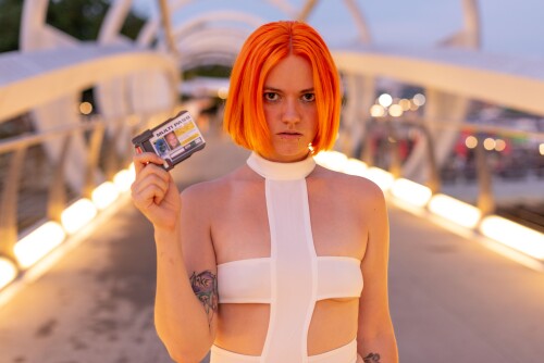 LeelooCosplay2022-65e4ea7c9d750fbcb.md.jpg