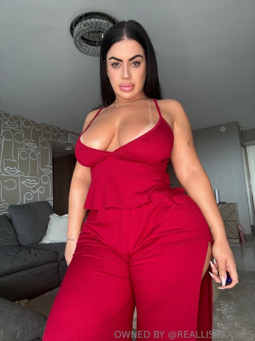 Lissa-Aires-OnlyFans_1591355a7a1c33ed35.md.jpg