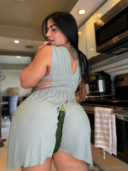 Lissa-Aires-OnlyFans_7a294ec776ffb7855.md.jpg