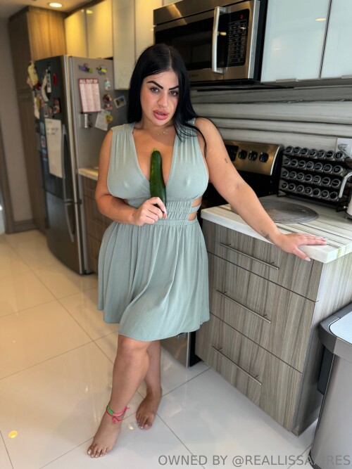 Lissa-Aires-OnlyFans_93581b549ef5c3f0d.md.jpg