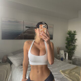 MD-grey-short-on-bed-with-cap-10132081daa00a922f