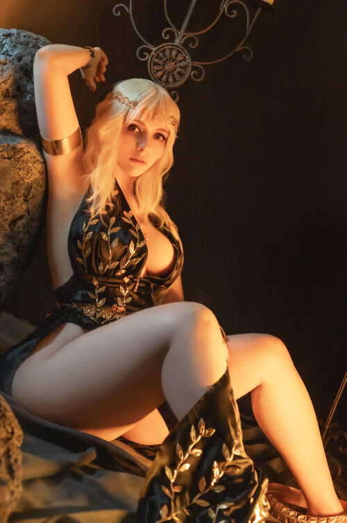 Marika_11d85ad9176ce00e52.jpg