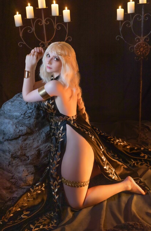 Marika_16fc650a88f2d4eafb.jpg
