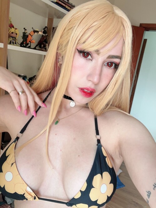 Marin_pt_2_-_Bikini_.t__1381f2c04a6926b085.jpg