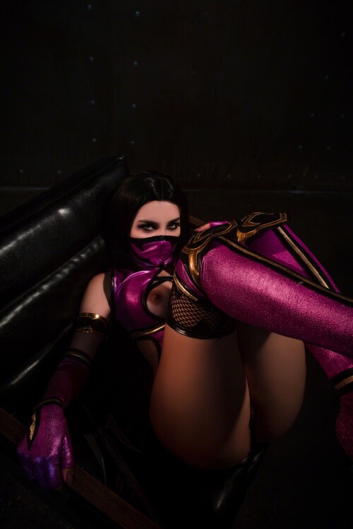 Mileena104ba44821b3e3219c.jpg