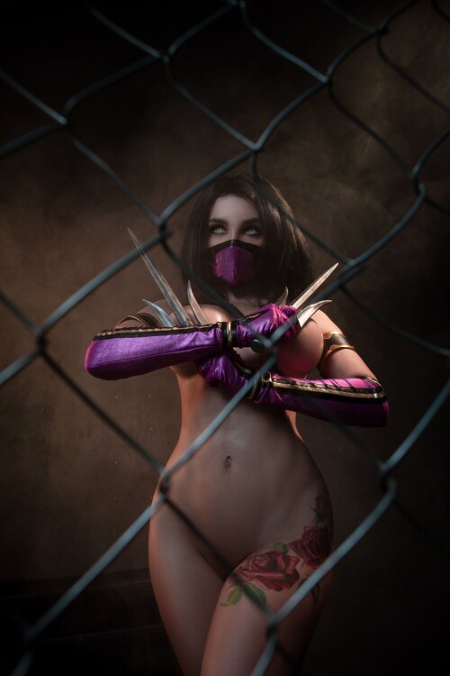 Mileena24a1cc69792501a3cd.jpg