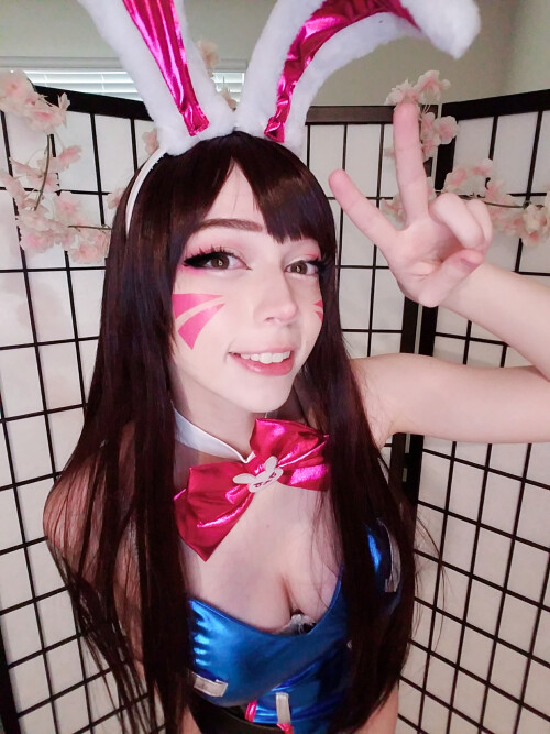 Monii_BunnyDva11cc8c0d8a4cb692d6.jpg