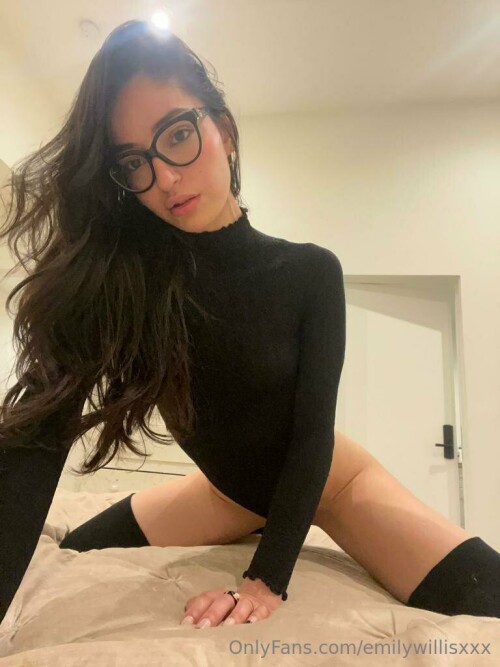 Emily Willis Nude Leaked Onlyfans Photo Emily Willis Nude Leaked Onlyfans Photo