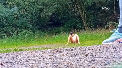 NaughtyGardenGirl---Blindfolded-and-Deaf.mp4_snapshot_19.06.6700b5c7a533ecde197.jpg