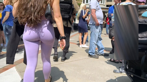 Nerdy-Hot-Girl-in-Purple-Leggings-Tight-Ass7a98f0e27f9d07d5.jpg