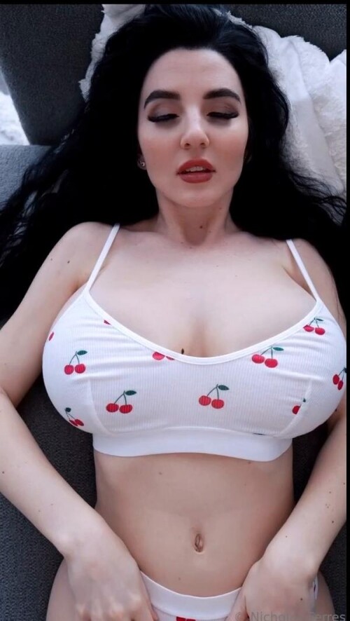 Laurine Nude Leaked Onlyfans Photo