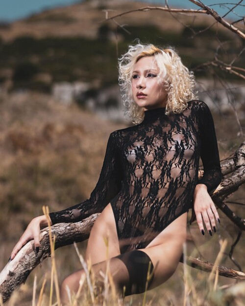 Photo-by-Gabrielle-Asrin-Bianchi-on-April-08-2024.-May-be-an-image-of-1-person-makeup-and-fishnet-stockings.257c6ee18802885d.jpg