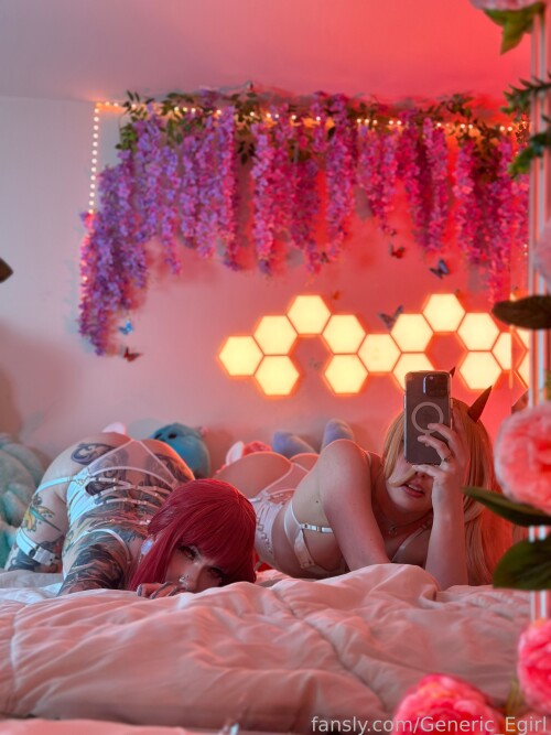 generic.egirl / Elle_Delphine Nude Leaked Onlyfans Photo