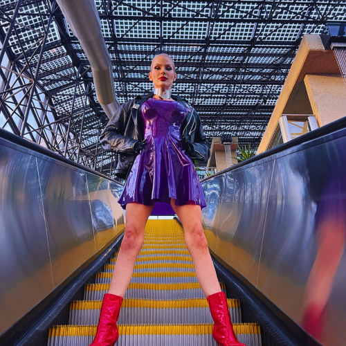 Purple-dress-1322e6f955874eead.png