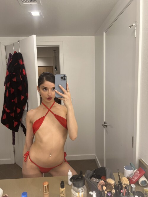 Emily Willis Nude Leaked Onlyfans Photo Emily Willis Nude Leaked Onlyfans Photo