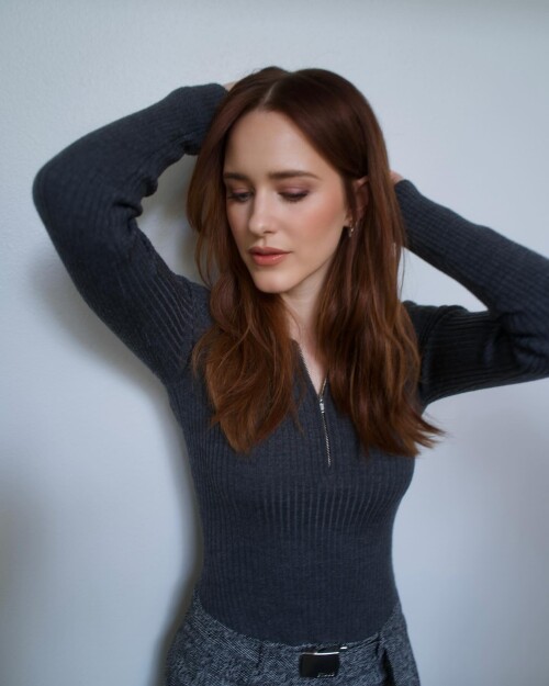 Rachel-Brosnahan-37e86d58e69988447.jpg