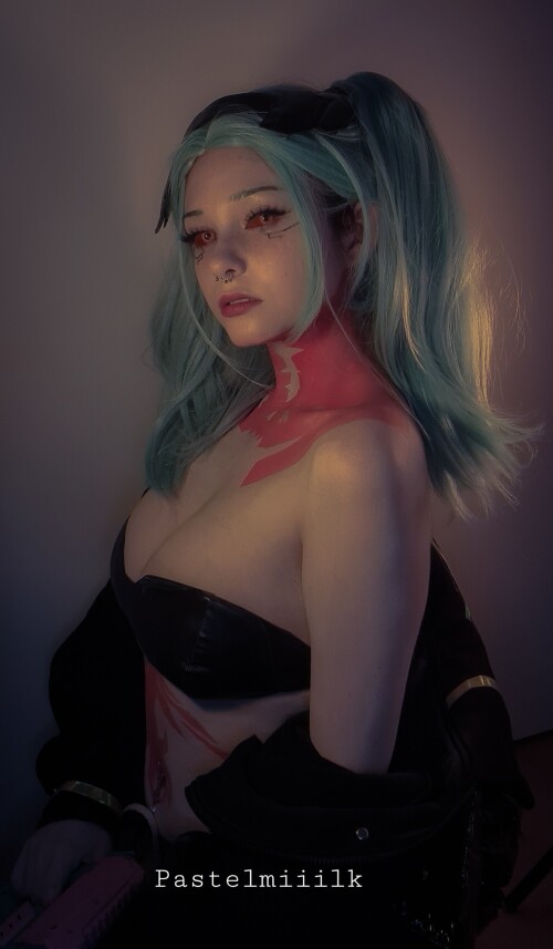 Rebecca-5b0d2a379257db245.md.jpg