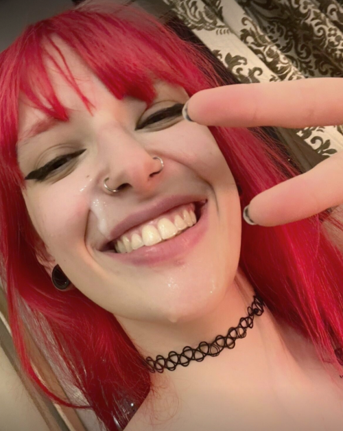 Reddit-OnnaVee--OF-onna_vee-6516fc3da3593c82f.png