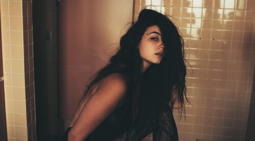 Renee8405c409601891015.jpg