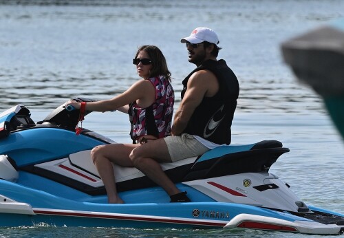 SS_jetskiing_florida---1037d20635d3cffe70c.jpg