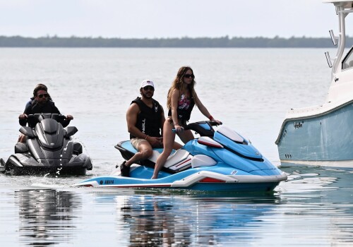 SS_jetskiing_florida---10702c96b4d3294342b.jpg