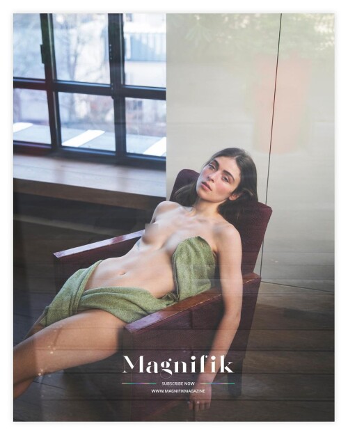 Sarah---exclusively-magnifikmagazine-24-with-Love126b58e4404adf0d6.md.jpg