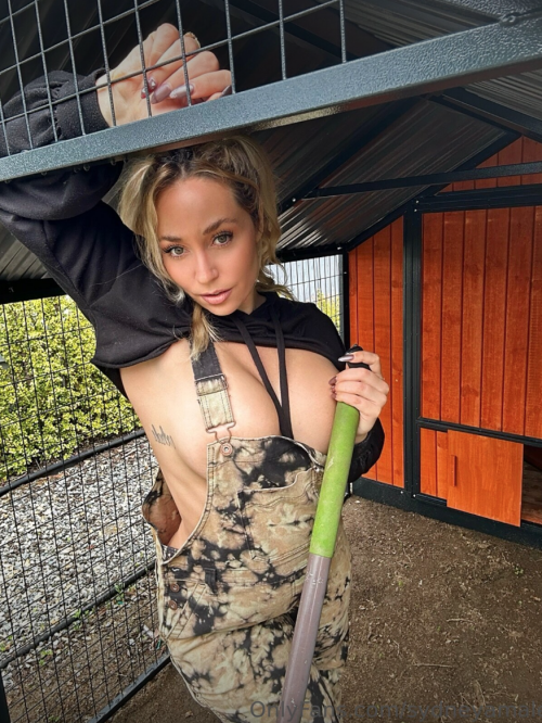 Sydney Maler Nude Leaked Onlyfans Photo Sydney Maler Nude Leaked Onlyfans Photo