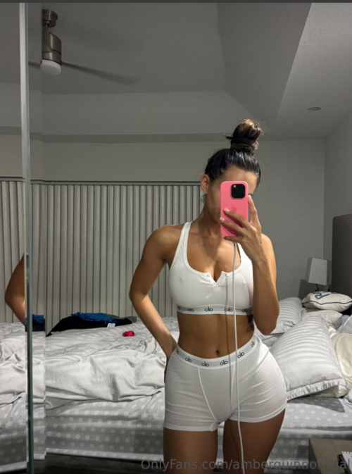 Amber Quinn Nude Leaked Onlyfans Photo Amber Quinn Nude Leaked Onlyfans Photo