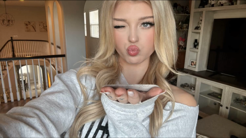 Screenshot-2025-01-14-at-09-09-19-Loren-Gray-lorengray-_-Passes06ac1998f5dc19b9.png