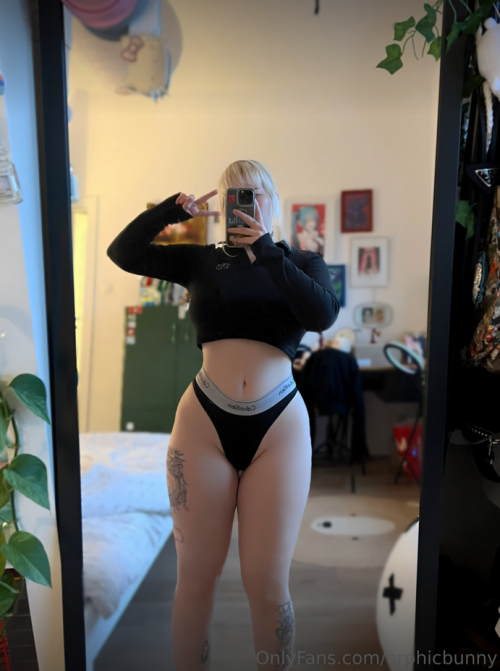 Monochromesan aka Orphicbunny Nude Leaked Onlyfans Photo Monochromesan aka Orphicbunny Nude Leaked Onlyfans Photo