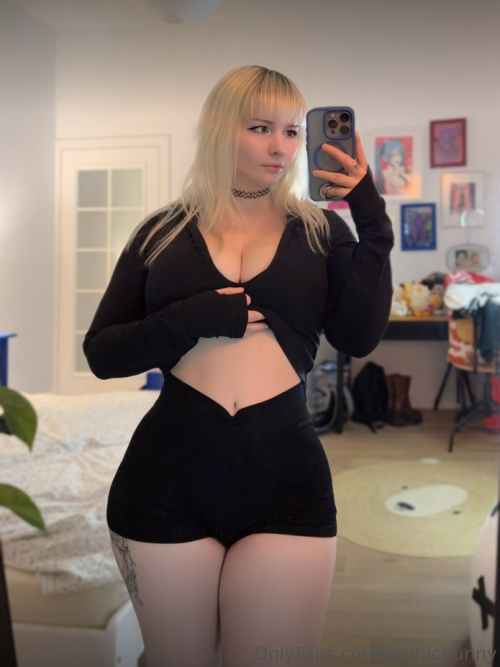 Monochromesan aka Orphicbunny Nude Leaked Onlyfans Photo Monochromesan aka Orphicbunny Nude Leaked Onlyfans Photo