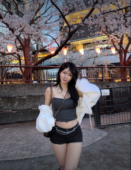 Lucy Park | lucyinthe_ Nude Leaked Onlyfans Photo Lucy Park | lucyinthe_ Nude Leaked Onlyfans Photo