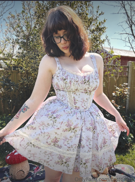 Alice Cotton Sox | Alicewinterhold Nude Leaked Onlyfans Photo Alice Cotton Sox | Alicewinterhold Nude Leaked Onlyfans Photo