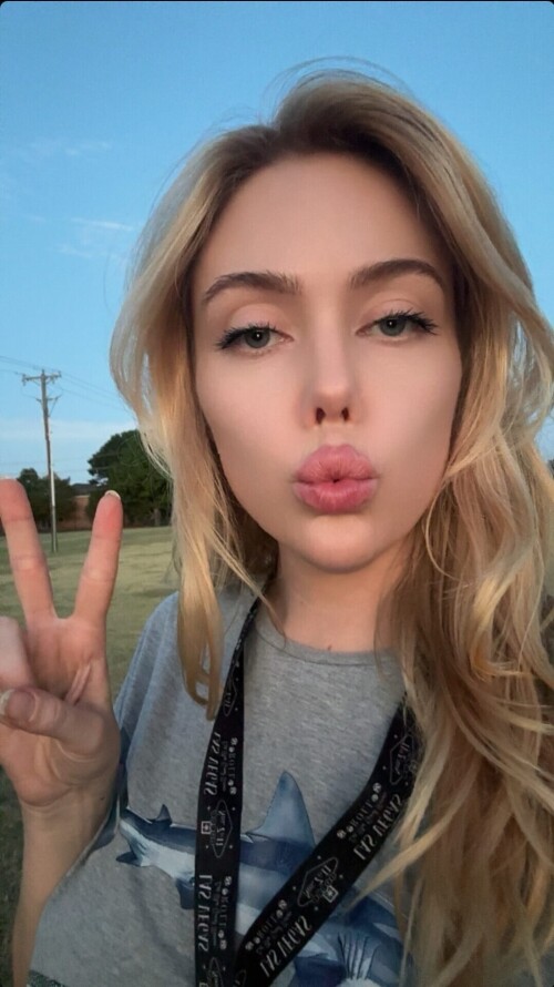 Della Dreams Nude Leaked Onlyfans Photo Della Dreams Nude Leaked Onlyfans Photo