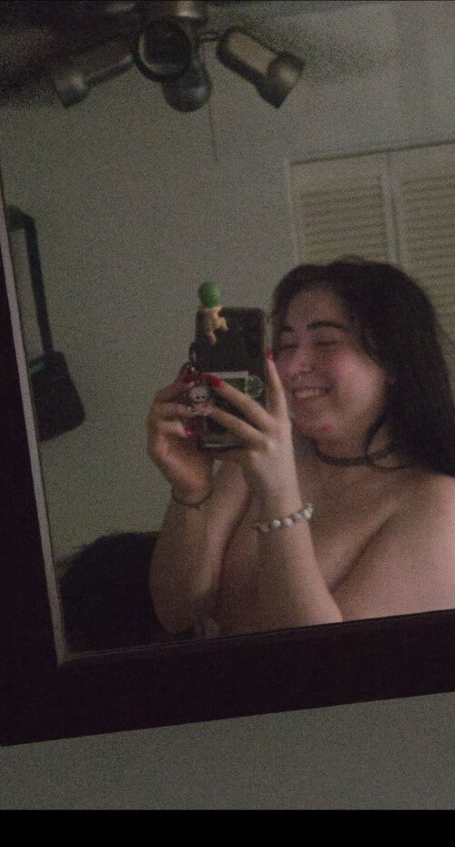 Olivia Matos / liv._.cos Nude Leaked Onlyfans Photo