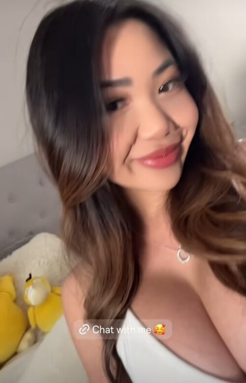 burdsnest Nude Leaked Onlyfans Photo
