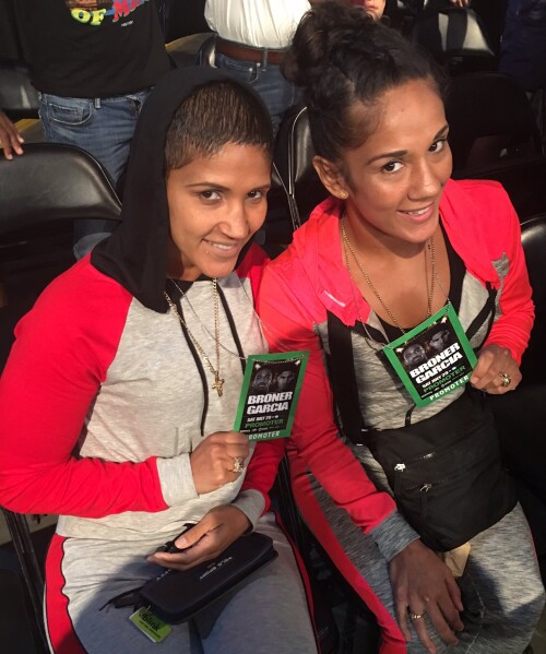 Serranosisters-891495300266905600-20170729_230657-img1f2d48debc5098597.jpg