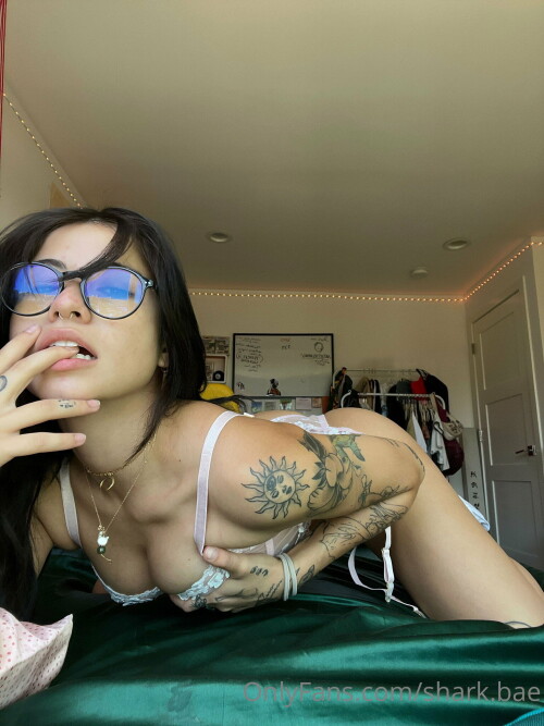 Lunariaxlee - shark.bae - kyliemaelyn Nude Leaked Onlyfans Photo Lunariaxlee - shark.bae - kyliemaelyn Nude Leaked Onlyfans Photo