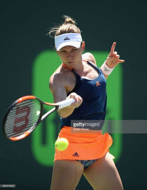 Simona_Halep_of_Romania_in_action_against_Johanna_Konta_of_Great_88d89787f8318b99.md.jpg