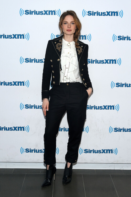 SiriusXM-Studios-in-New-York-City-2017-2c2436cef3820f4d3.md.jpg