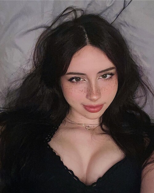 Snapinsta.app_325628250_1293068937940523_347735477551422493_n_1080c339e095d9daba3b.md.jpg