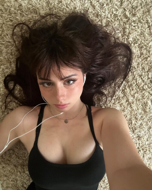Snapinsta.app_355595856_782921363324280_129063145009945902_n_1080ab6a2e86589b5d8b.md.jpg